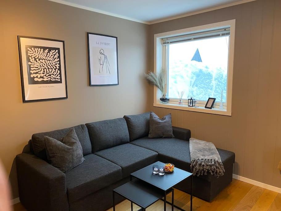 Aurora Apartment Very Close To Cable Car And Sherpatrappa Tromsø Esterno foto